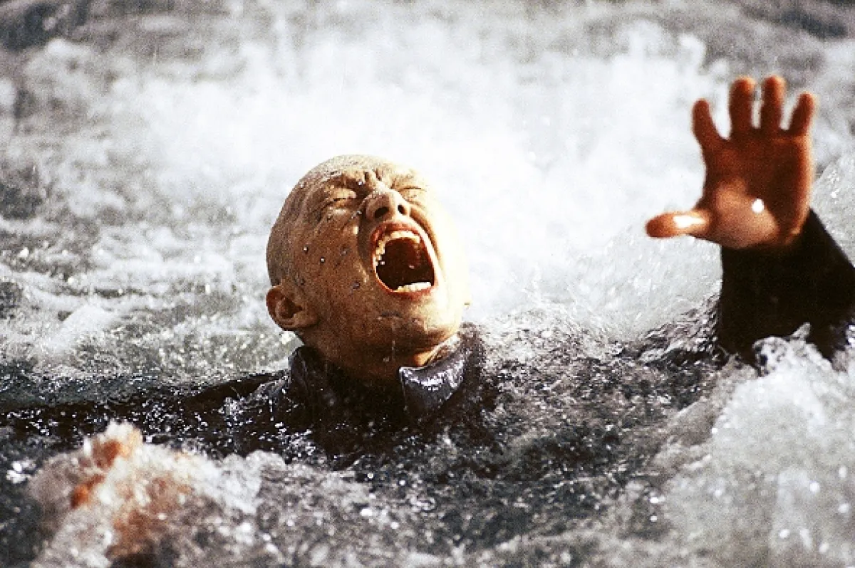 James Bond: Dnes neumieraj (Die Another Day) - fotogaléria