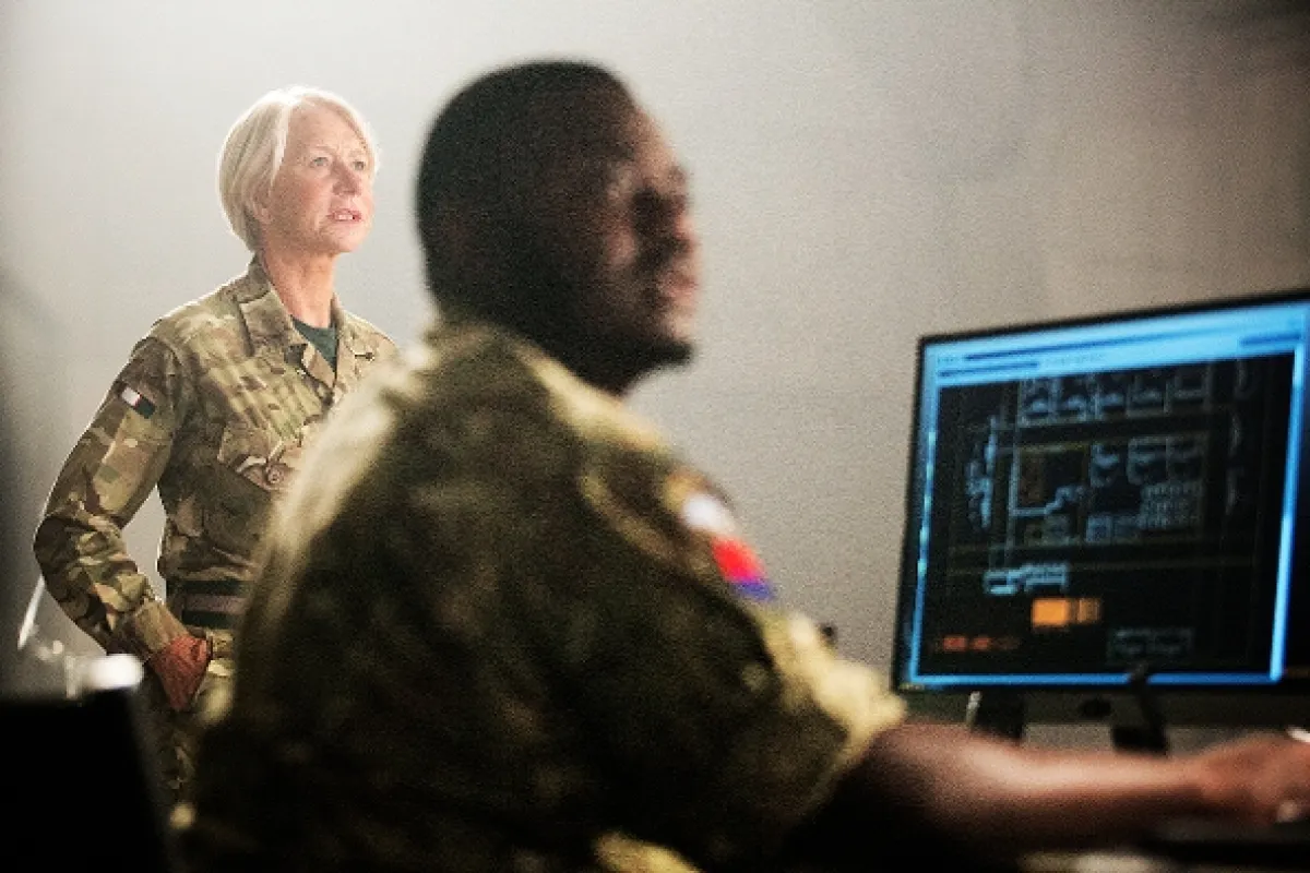 Oko v oblacích (Eye in the Sky), 2015 - fotogaléria