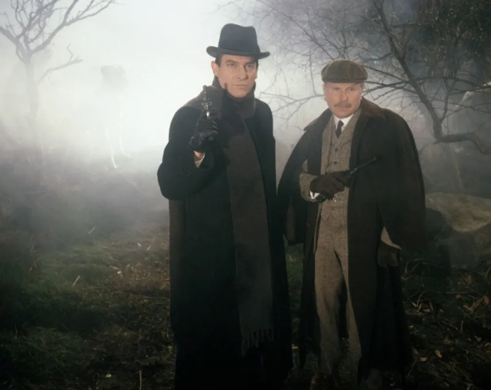 Sherlock Holmes: Pes baskervillský (The Hound of the Baskervilles), 1988 - fotogaléria