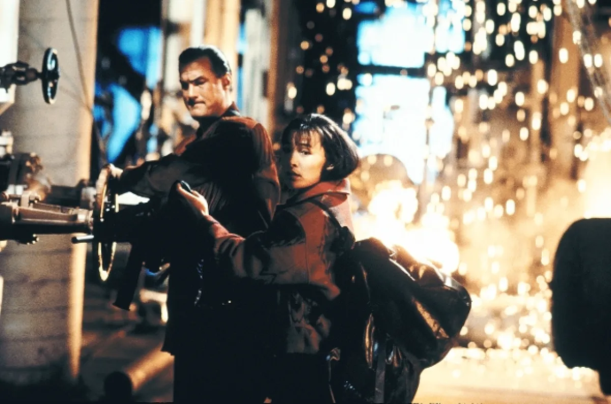 Aljaška v plameňoch (On Deadly Ground), 1994 - fotogaléria