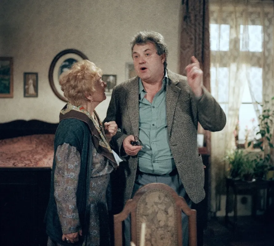 Prípady podporučíka Haniku (Případy podporučíka Haniky - Půlnoční vetřelec), 1989 - fotogaléria