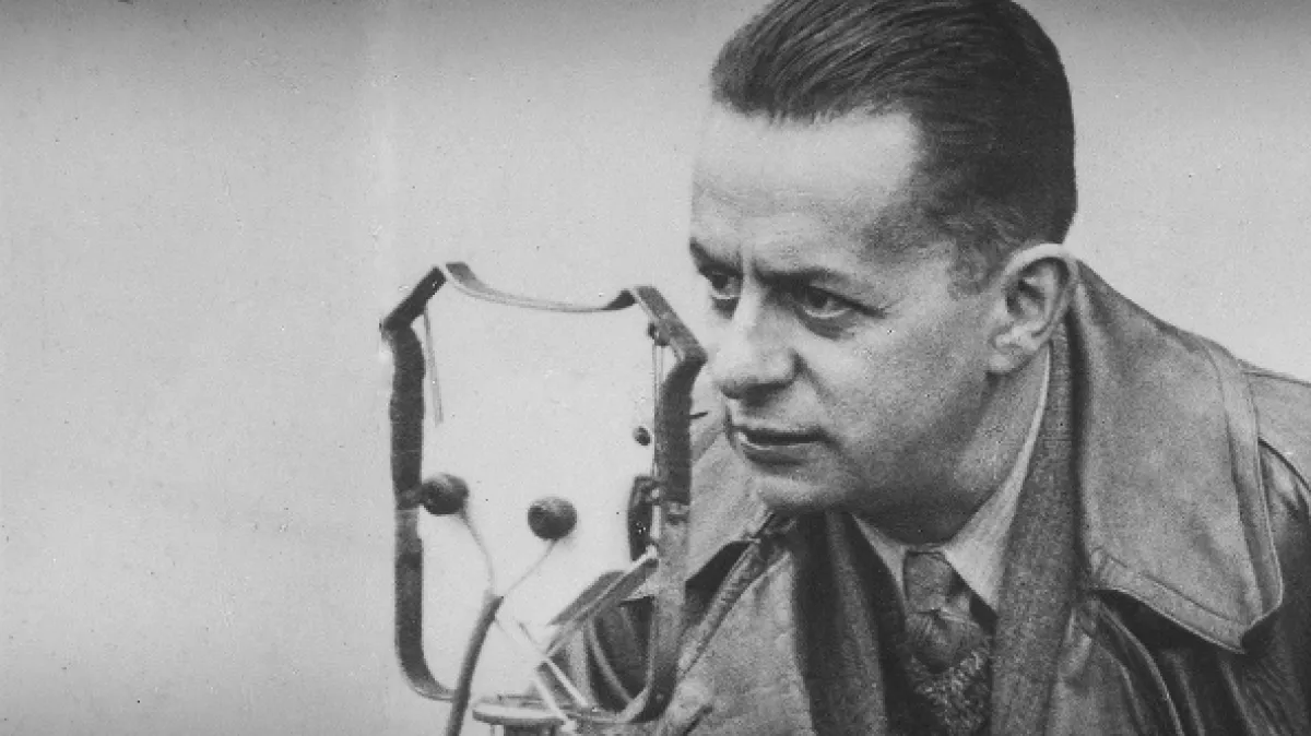 Haló, hlásí se redaktor Laufer!, 2021 - fotogaléria