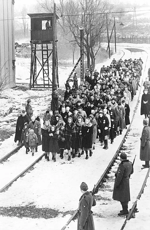 Schindlerov zoznam (Schindler’s List), 1993 - fotogaléria