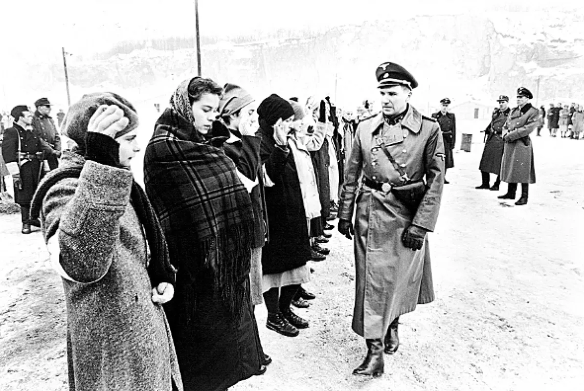 Schindlerov zoznam (Schindler’s List), 1993 - fotogaléria