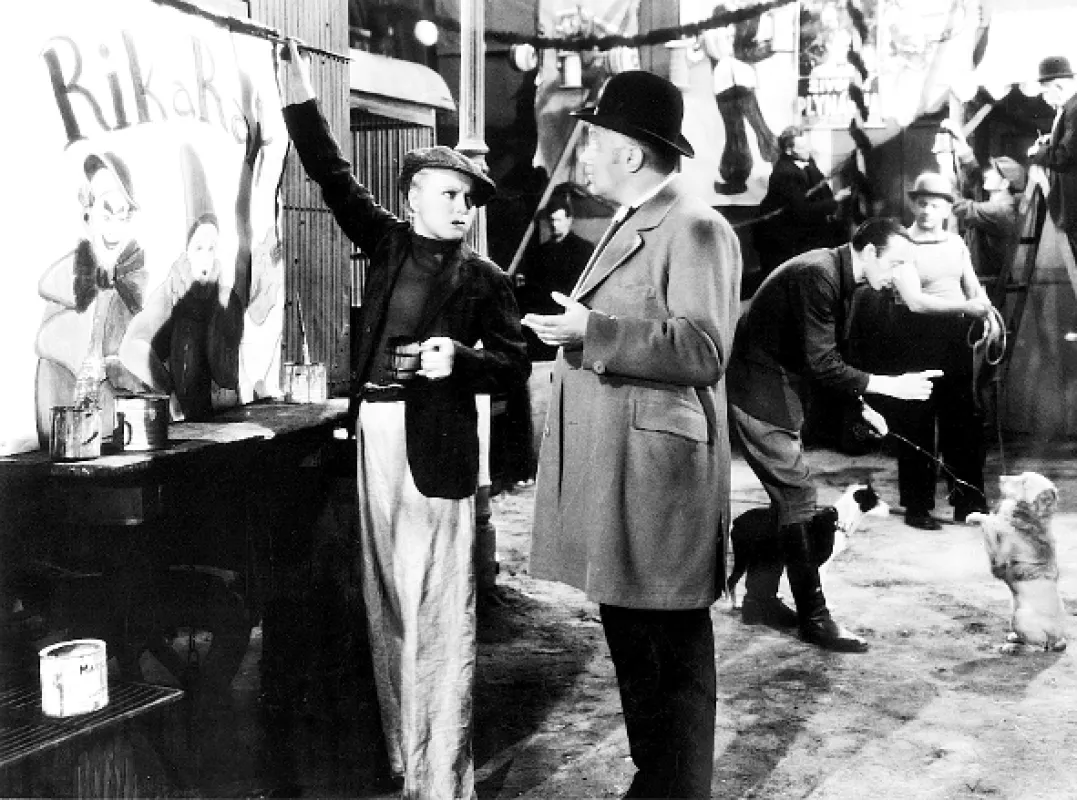 Pozor, straší, 1938 - fotogaléria