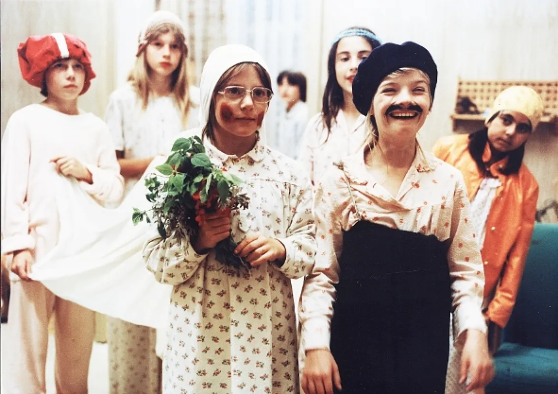 Skleněný dům, 1981 - fotogaléria