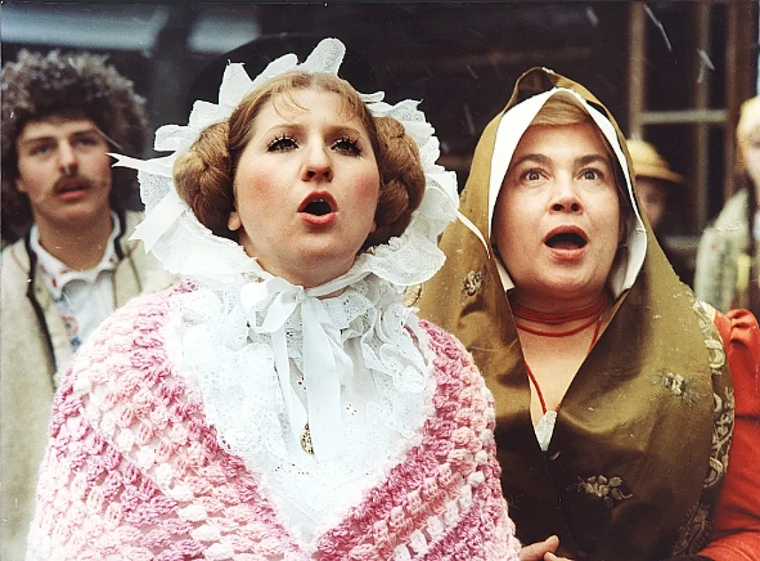Tajemství hradu v Karpatech, 1981 - fotogaléria