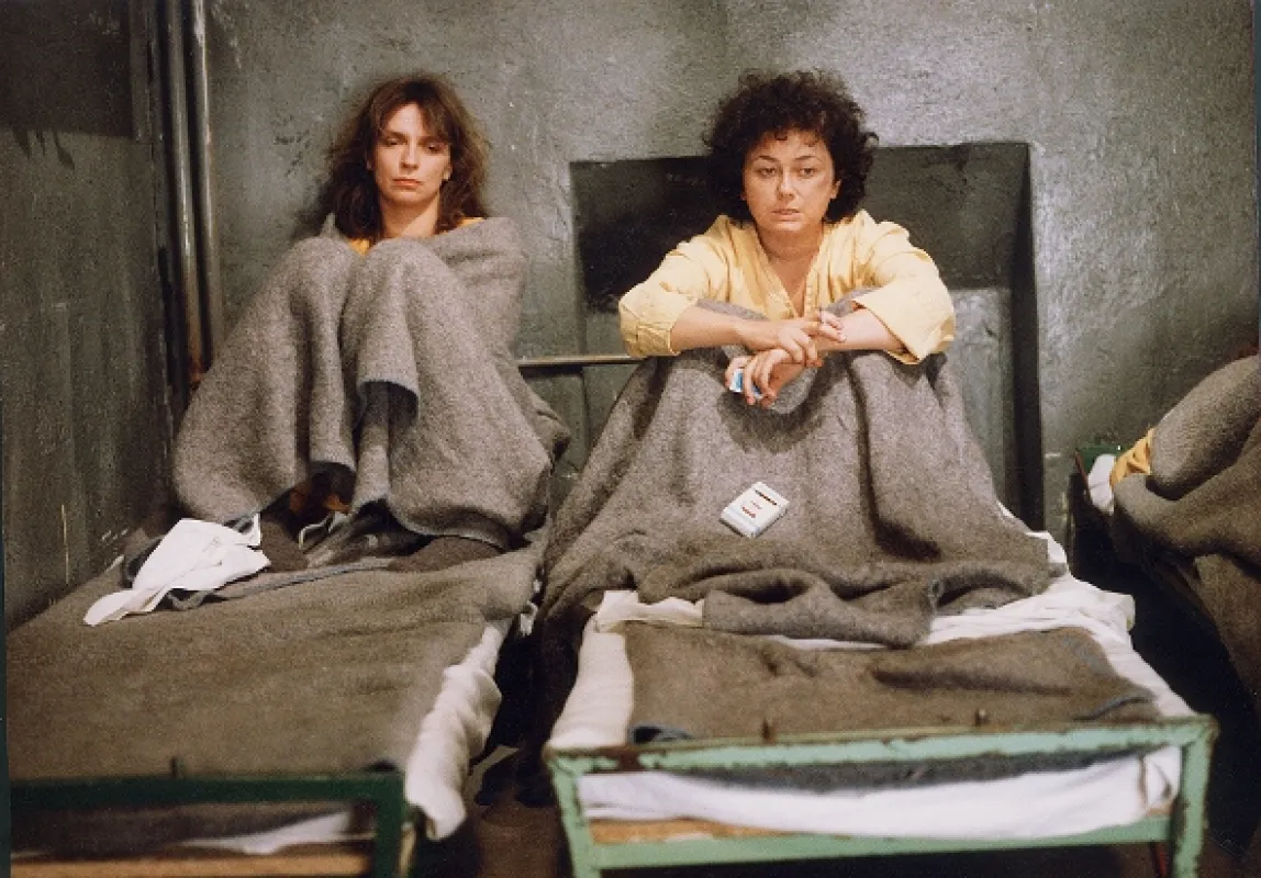 Přítelkyně z domu smutku, 1992 - fotogaléria