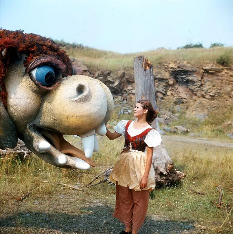 Za humny je drak (The Dragon Round The Corner), 1983 - fotogaléria