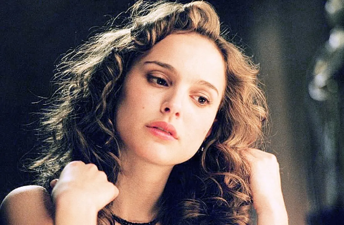 V ako Vendeta (V for Vendetta), 2005 - fotogaléria
