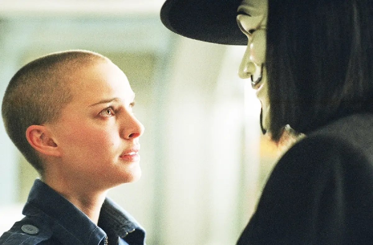 V ako Vendeta (V for Vendetta), 2005 - fotogaléria