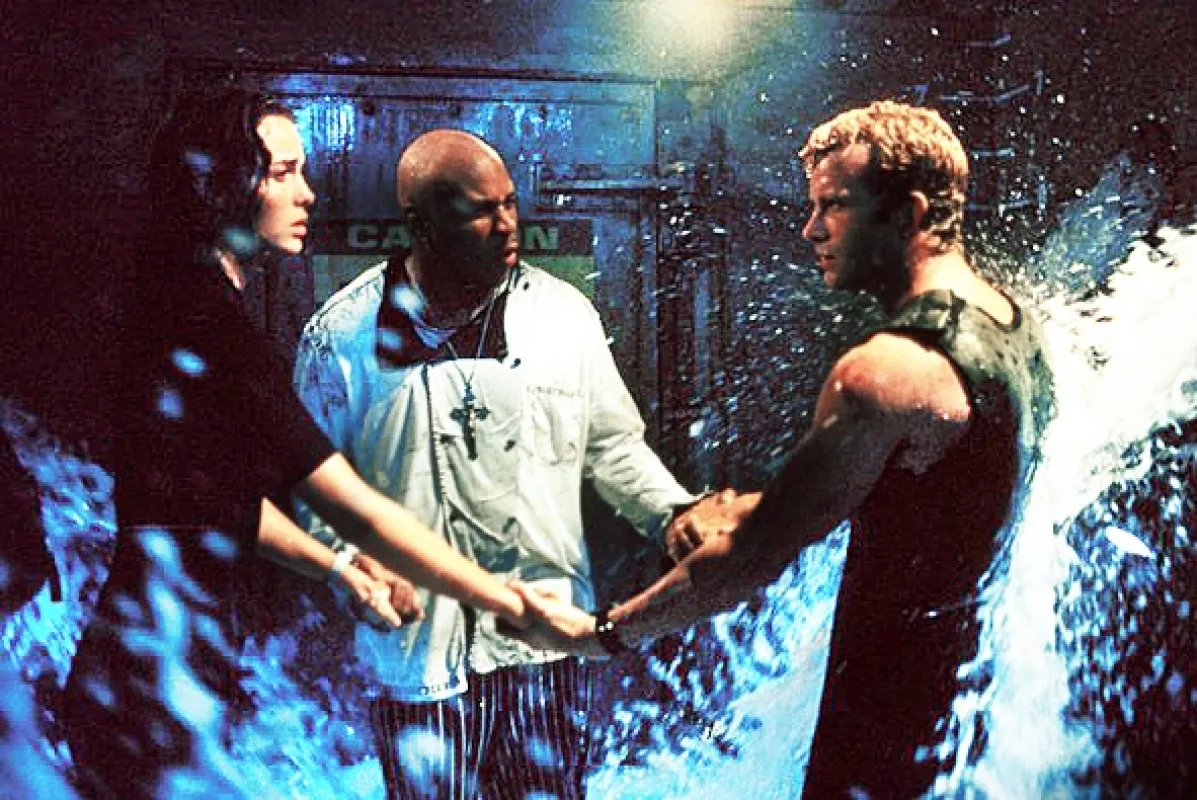 Útok z hlbín (Deep Blue Sea), 1999 - fotogaléria