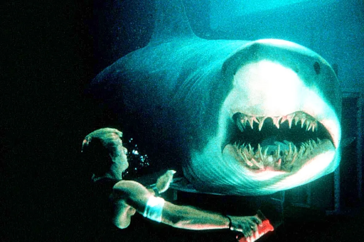 Útok z hlbín (Deep Blue Sea), 1999 - fotogaléria