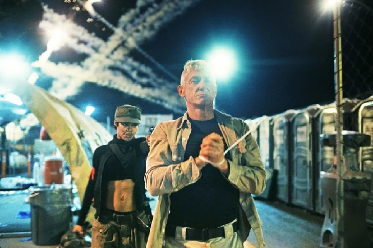 Jedna bitva za druhou (One Battle After Another), 2025 - fotogaléria