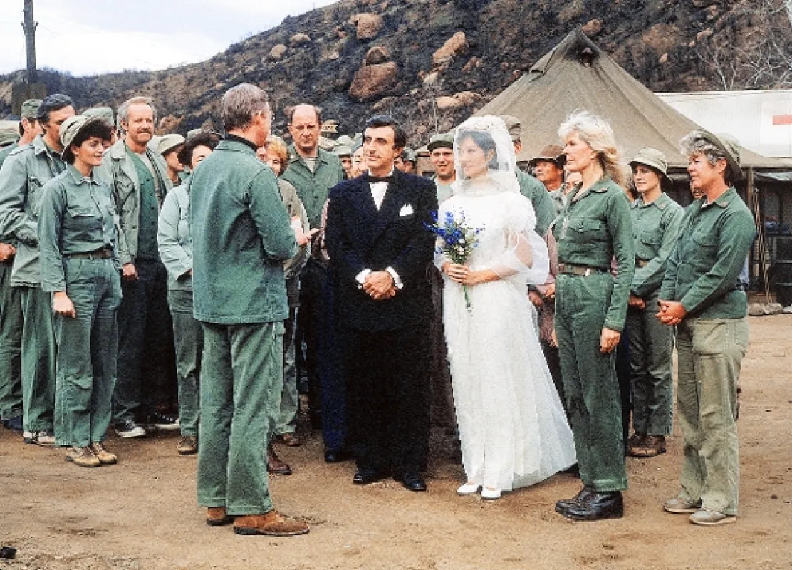 M*A*S*H - Dovidenia, zbohom a amen (M.A.S.H. Goodbye, Farewell and Amen), 1983 - fotogaléria