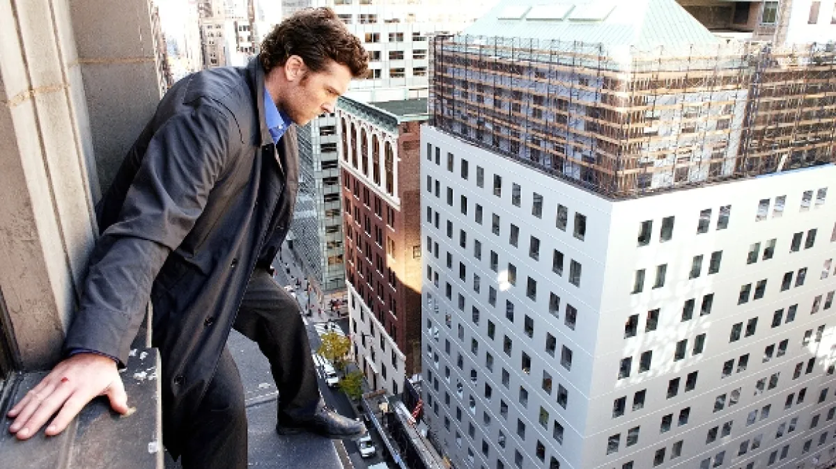 Muž na hrane (Man on a Ledge), 2012 - fotogaléria