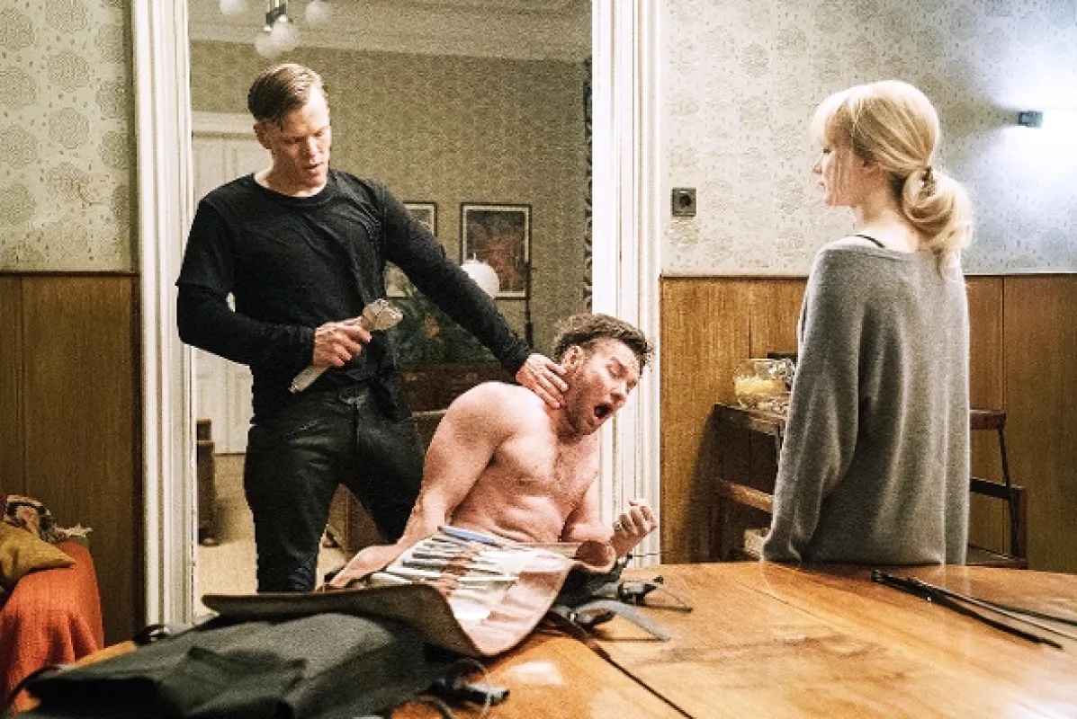 Rudá volavka (Red Sparrow), 2018 - fotogaléria