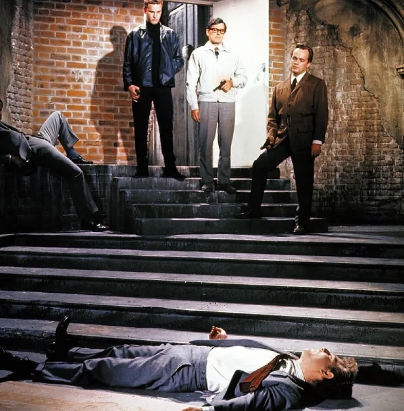 Quillerovo memorandum (Quiller Memorandum, The), 1966 - fotogaléria
