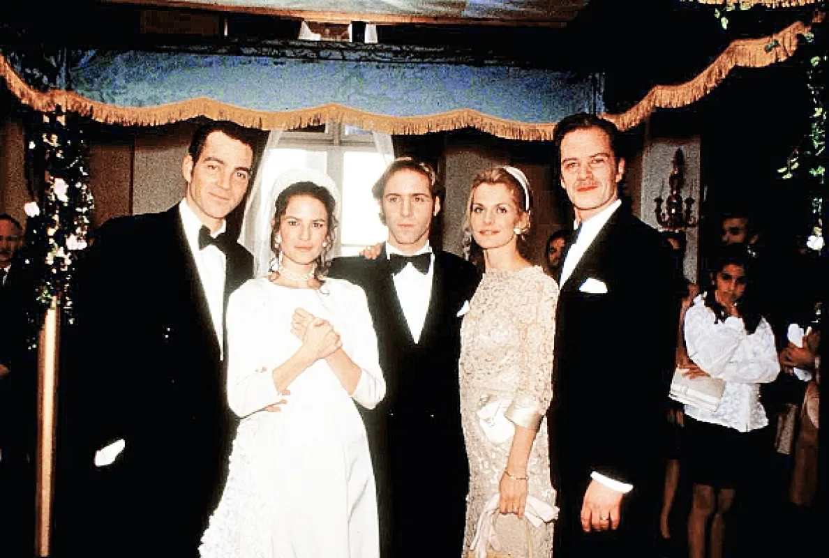Danielle Steelová: Prsteň (Danielle Steel’s The Ring), 1996 - fotogaléria