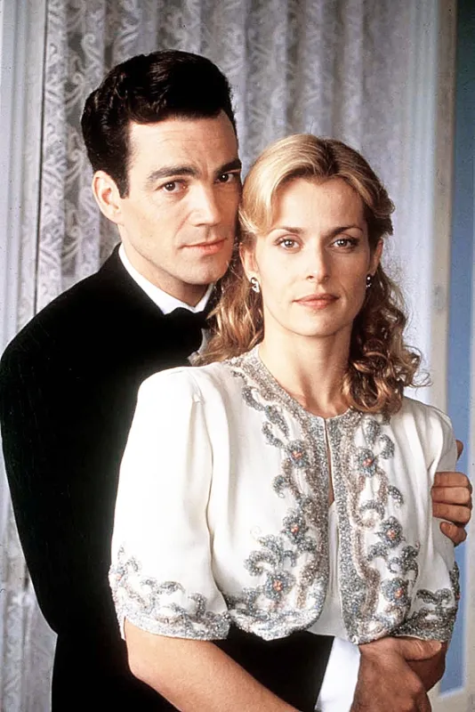 Danielle Steelová: Prsteň (Danielle Steel’s The Ring), 1996 - fotogaléria