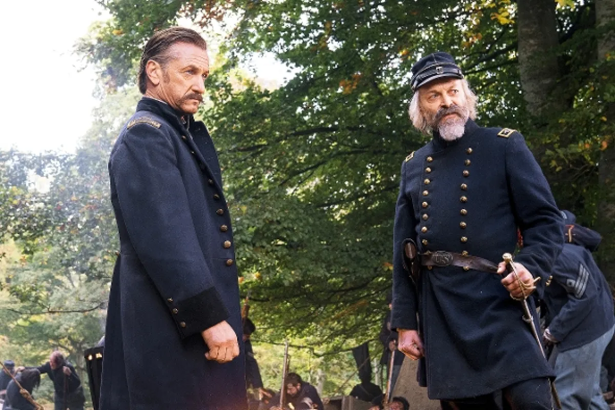 Profesor a šílenec (The Professor and the Madman), 2019 - fotogaléria