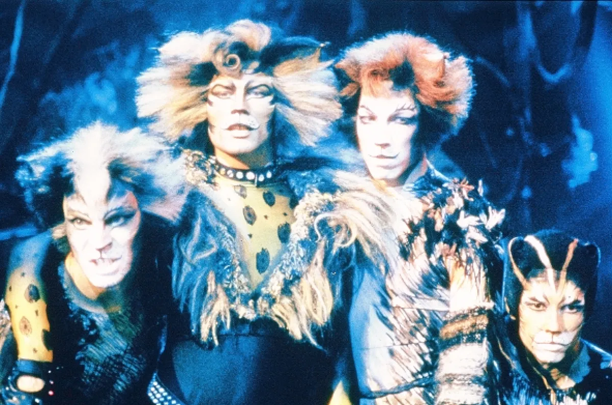 Cats, 1998 - fotogaléria