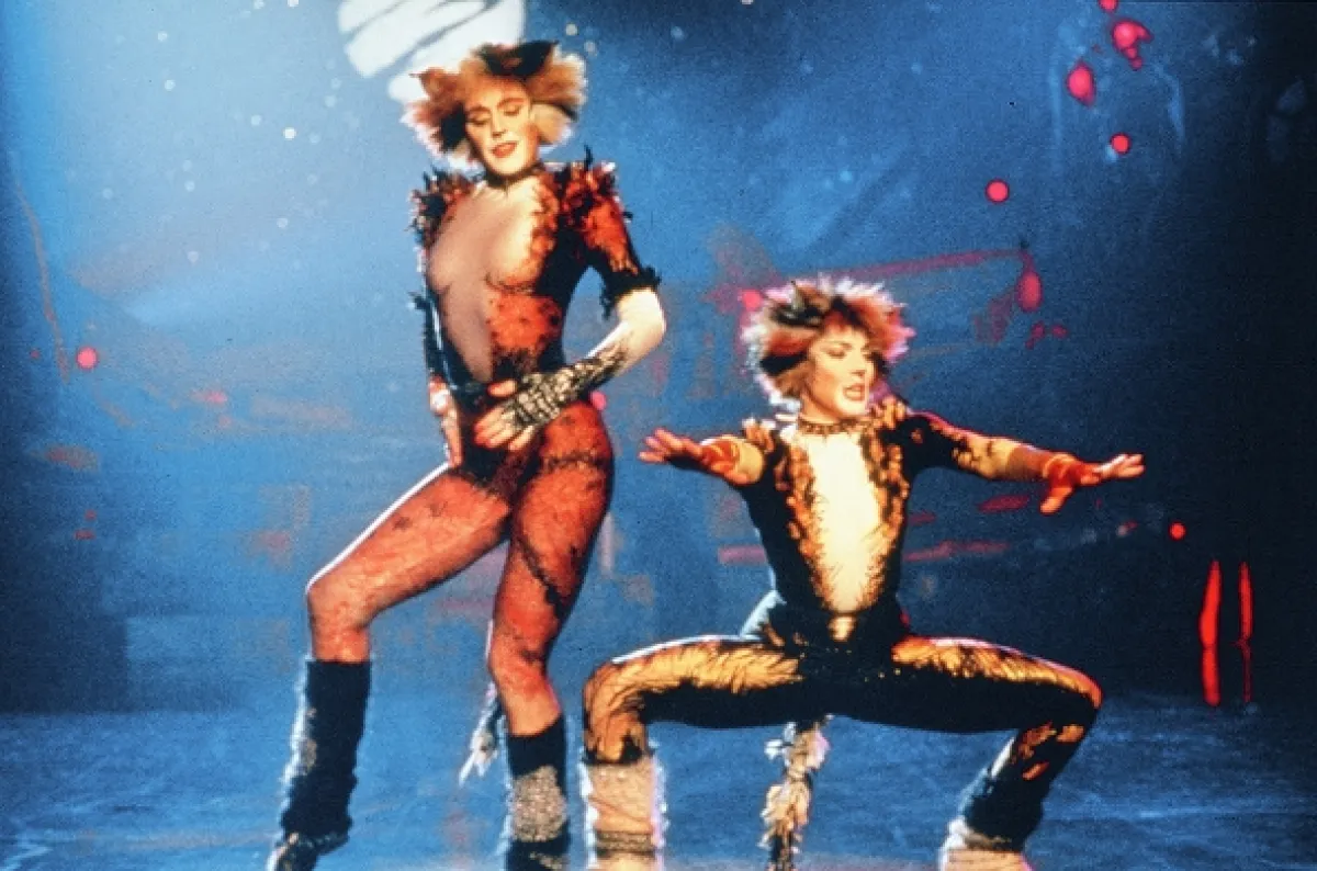 Cats, 1998 - fotogaléria