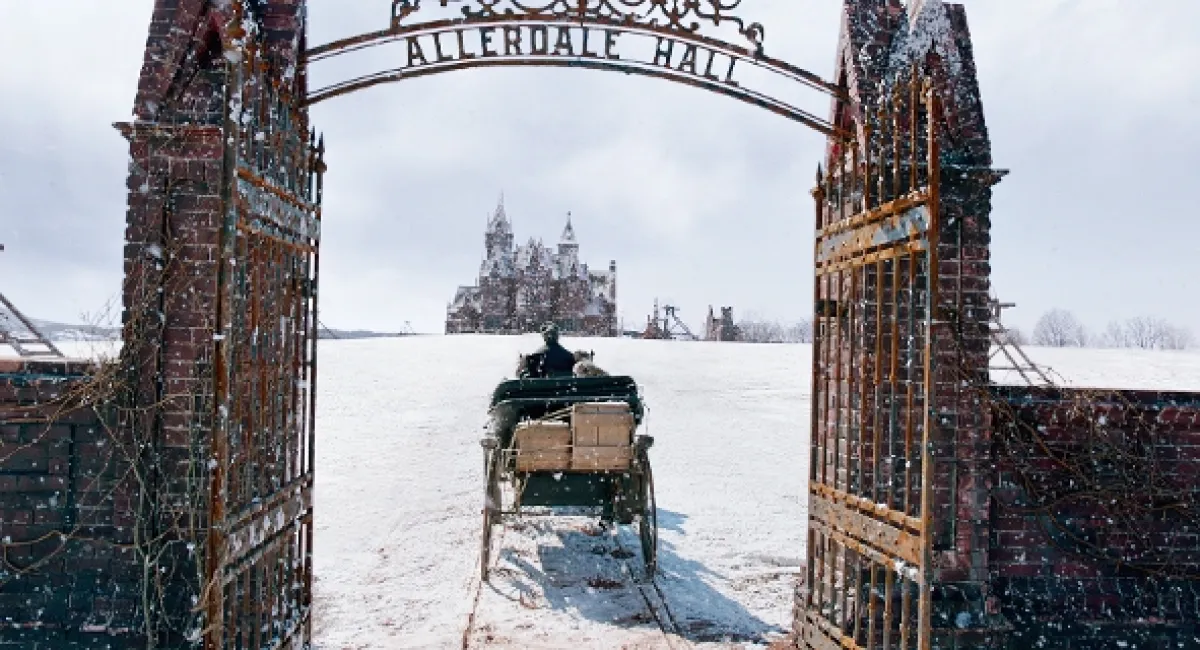 Purpurový vrch (Crimson Peak), 2015 - fotogaléria