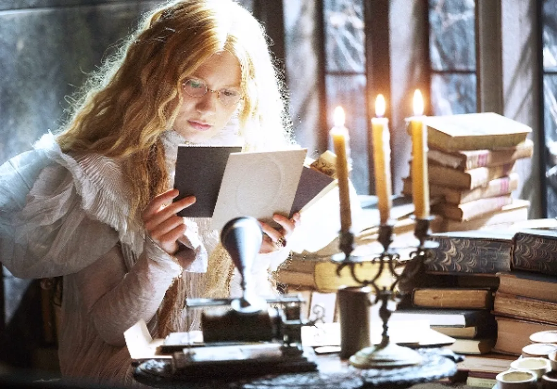 Purpurový vrch (Crimson Peak), 2015 - fotogaléria
