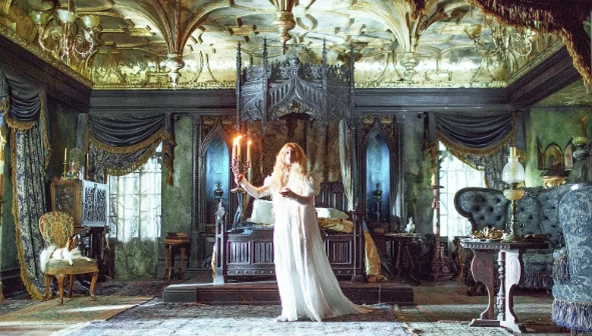 Purpurový vrch (Crimson Peak), 2015 - fotogaléria