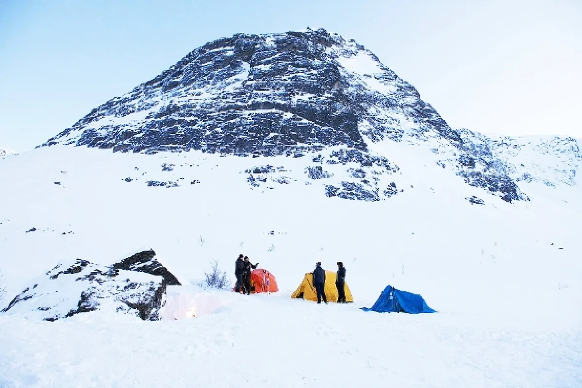 Záhada Hory mrtvých (The Dyatlov Pass Incident), 2013 - fotogaléria