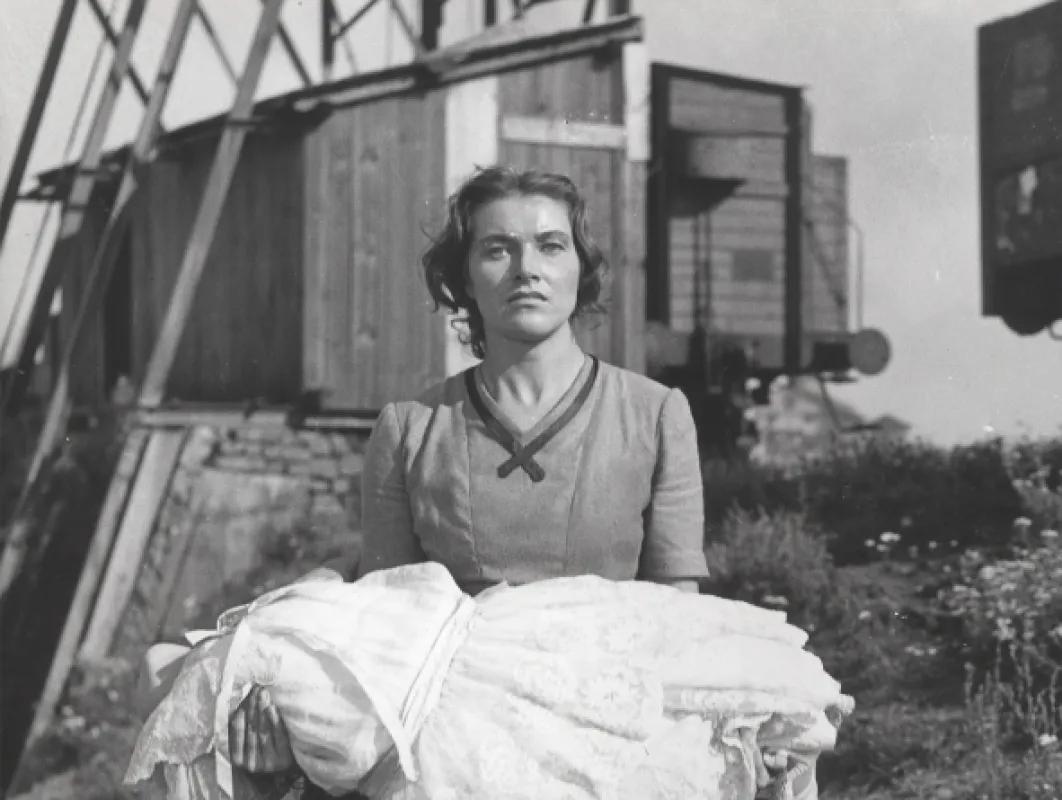 Siréna, 1947 - fotogaléria