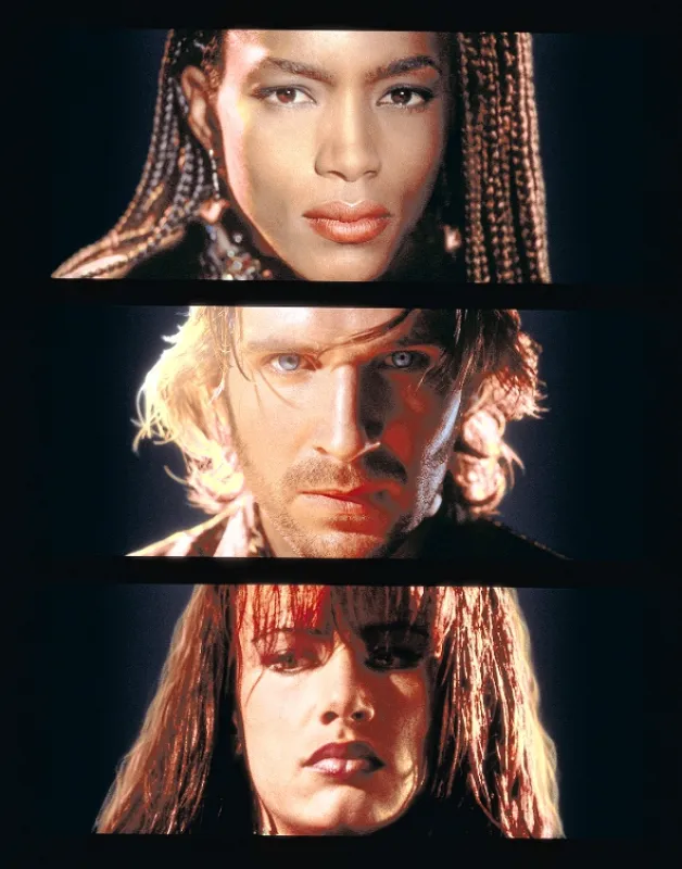 Zvláštne dni (Strange Days), 1995 - fotogaléria