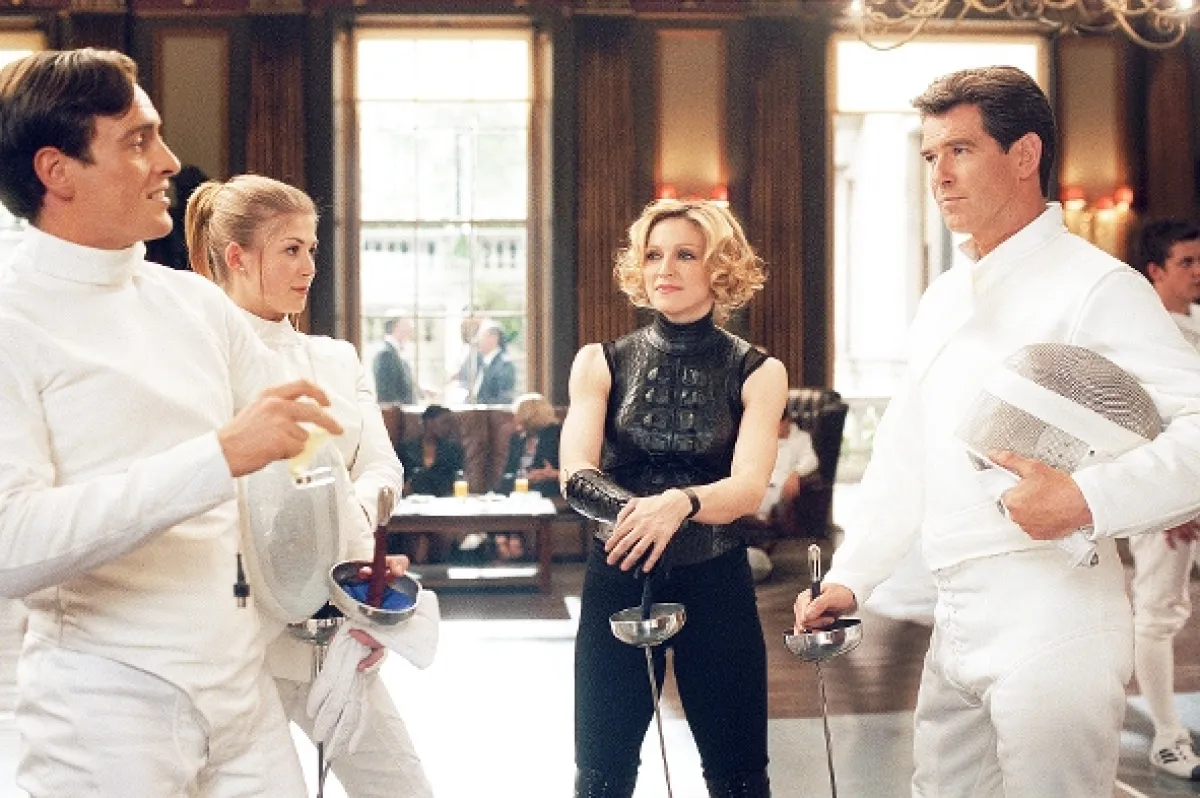 James Bond: Dnes neumieraj (Die Another Day), 2002 - fotogaléria