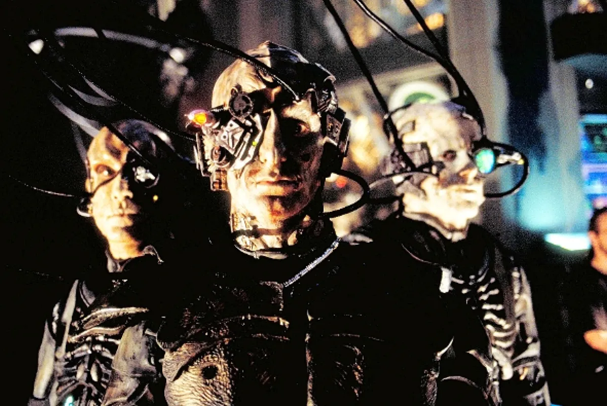 Star Trek: První kontakt (Star Trek: First Contact), 1996 - fotogaléria