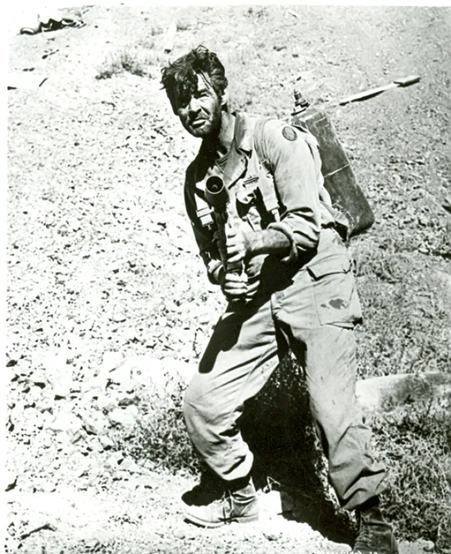 Muži ve válce (Men in War), 1957 - fotogaléria