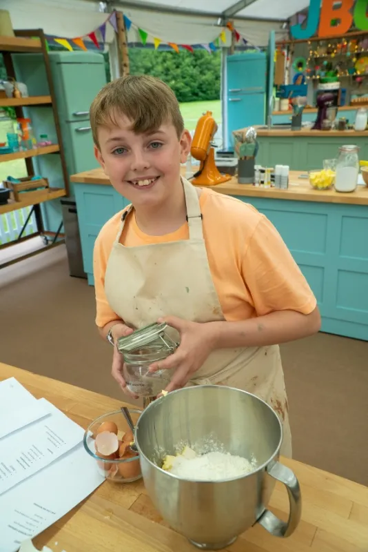 Peče celá Británie Junior - fotogaléria