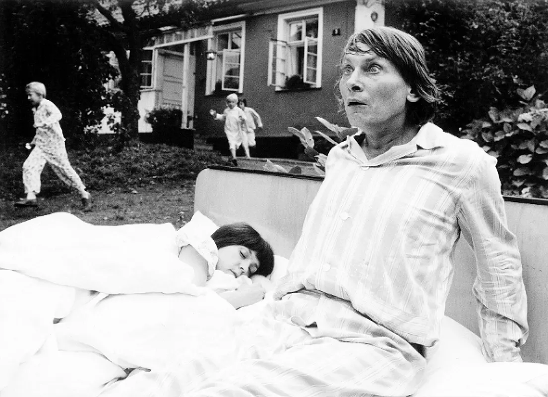 Poplach v oblacích (Mr. Tau in the Sky), 1979 - fotogaléria