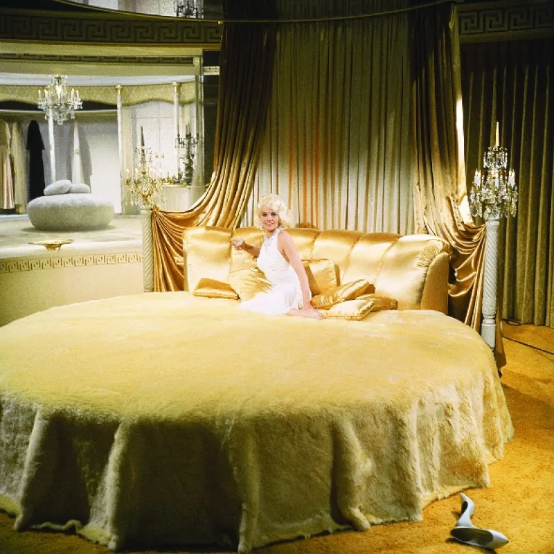 Harlowová (Harlow), 1965 - fotogaléria