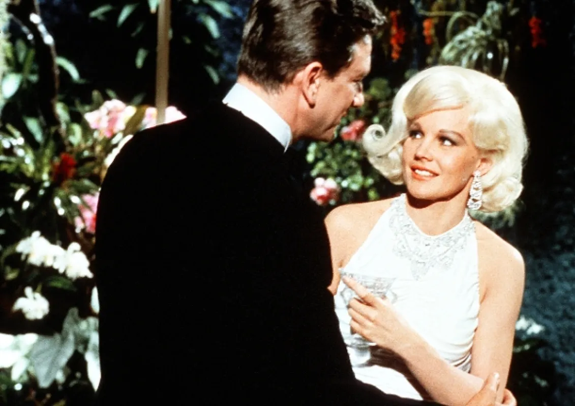 Harlowová (Harlow), 1965 - fotogaléria
