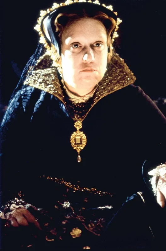 Kráľovná Alžbeta (Elizabeth), 1998 - fotogaléria