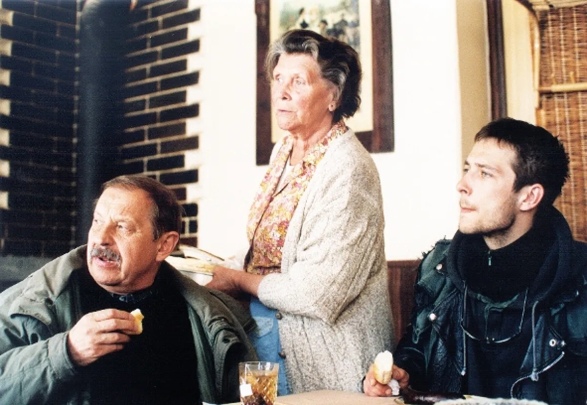 Nepodepsaný knoflík, 2003 - fotogaléria