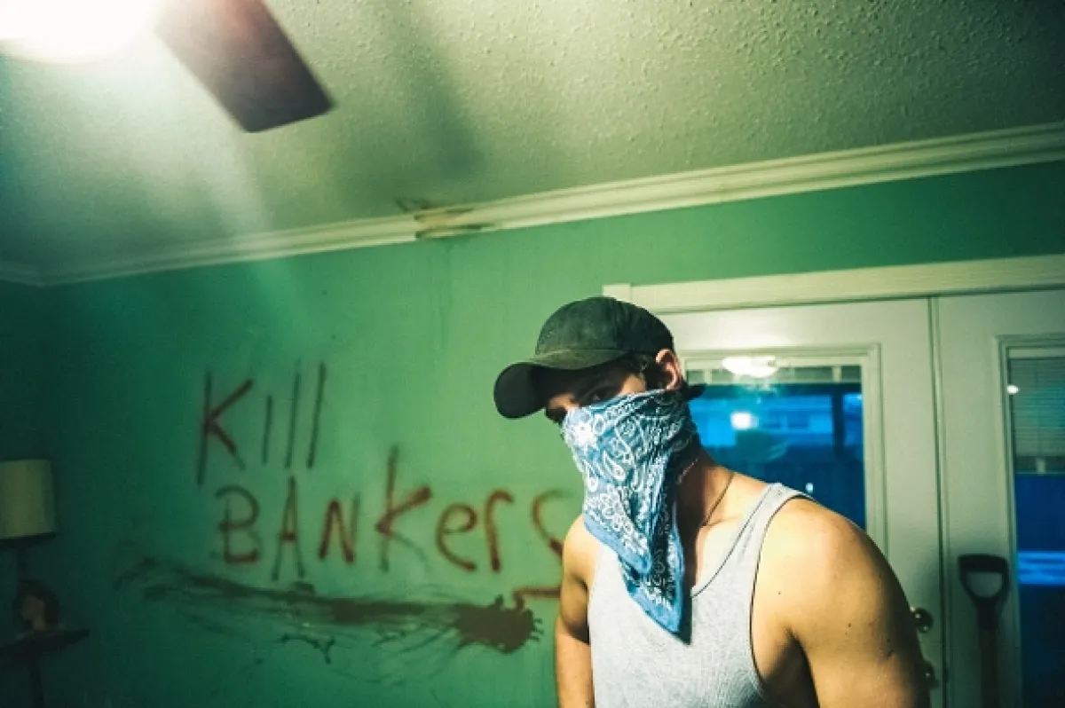 99 domovov (99 Homes), 2014 - fotogaléria