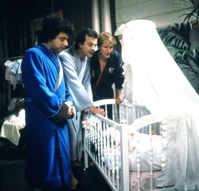 Traja muži a nemluvňa (3 hommes et un couffin), 1985 - fotogaléria