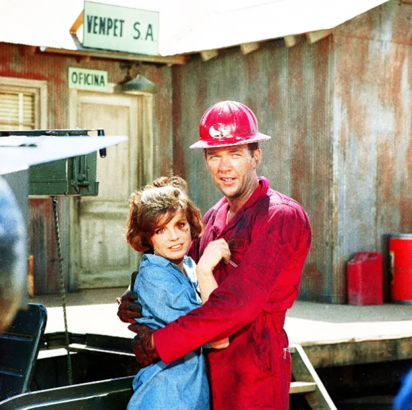 Bojovníci s peklem (Hellfighters), 1968 - fotogaléria