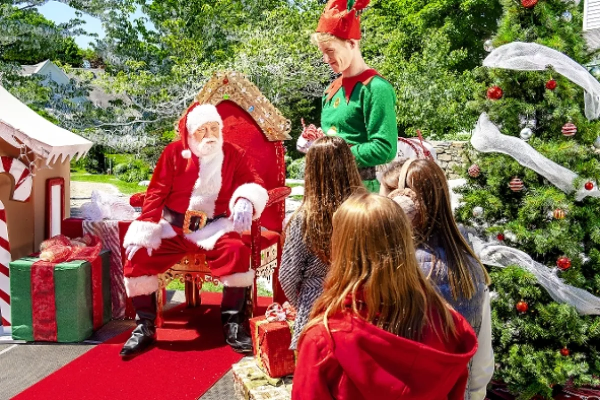 Vianoce s pánom Darcym (Christmas at Pemberley Manor), 2018 - fotogaléria