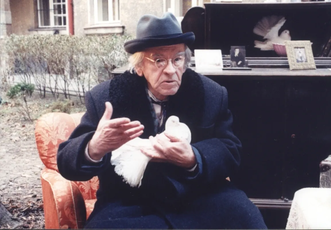 Cudzinci, 1992 - fotogaléria