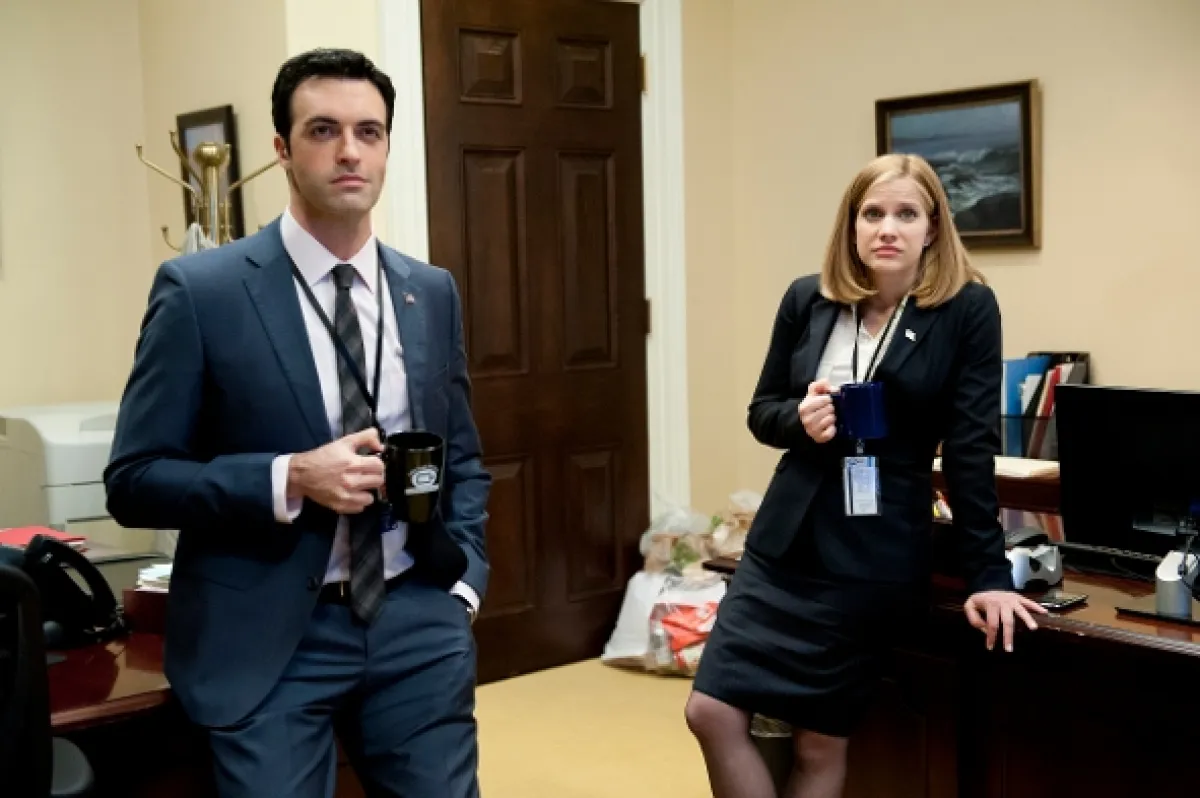 Viceprezident(ka) (Veep II: Shutdown), 2013 - fotogaléria