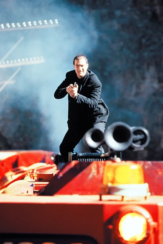 Přepadení 2: Temné území (Under Siege 2: Dark Territory), 1995 - fotogaléria