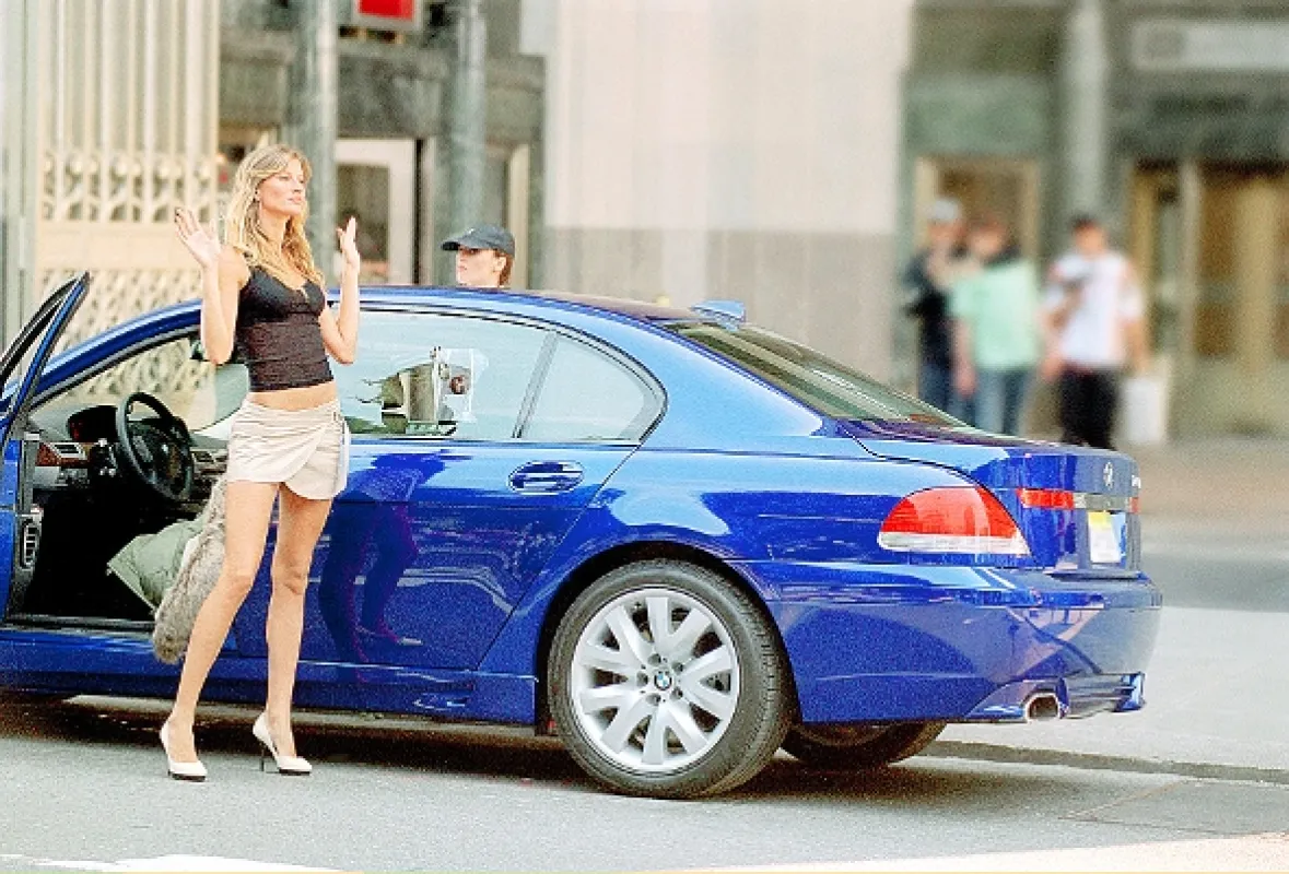 Taxi, 2004 - fotogaléria